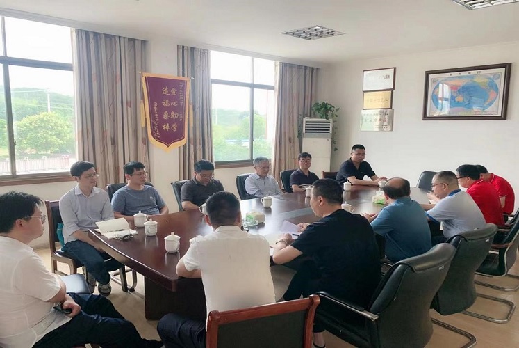 丁克伟一行赴安徽宏泰钢结构股份有限公司参观调研