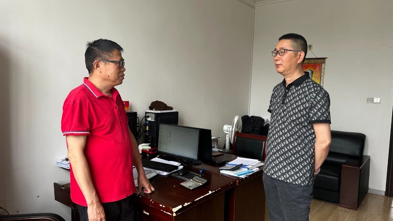”绿色”企业  宏泰钢构